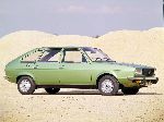 grianghraf Carr Renault 20 Hatchback (1 giniúint 1975 1984)