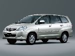 լուսանկար 1 Ավտոմեքենա Toyota Innova մինիվեն (1 սերունդ [վերականգնում] 2008 2011)