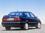 фотографија Ауто Volkswagen Vento Седан (1 генерација 1992 1998)
