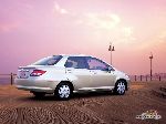 fotosurat Avtomobil Honda Fit Aria Sedan (1 avlod 2002 2005)