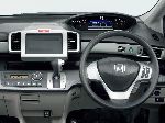 fotografija 4 Avto Honda Freed Minivan (1 generacije [redizajn] 2011 2014)