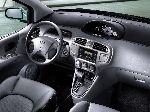 снимка 4 Кола Hyundai Lavita Миниван 5-врата (1 поколение 2001 2005)
