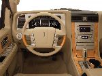 fotografie 5 Auto Lincoln Navigator terénní vozidlo (1 generace 1997 2003)