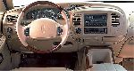 світлина 22 Авто Lincoln Navigator L позашляховик 5-дв. (3 покоління 2007 2014)