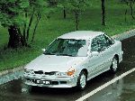 fotografie 8 Auto Mitsubishi Mirage liftback