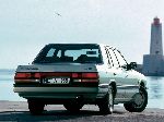 照片 15 汽车 Nissan Laurel 轿车 (C32 1984 1986)