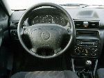 fotoğraf 20 Oto Opel Astra Sedan 4-kapılı. (G 1998 2009)