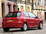 լուսանկար 3 Ավտոմեքենա Peugeot 206 հեչբեկ 3-դուռ (1 սերունդ [վերականգնում] 2002 2009)