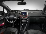 grianghraf 19 Carr Peugeot 208 Hatchback 5-doras (1 giniúint 2012 2016)