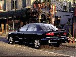 фотаздымак Авто Pontiac Sunfire SE седан (1 пакаленне 1995 2000)