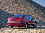 фото Автокөлік Toyota Avensis Хэтчбек (1 буын 1997 2000)