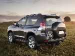 صورة فوتوغرافية 3 سيارة Toyota Land Cruiser Prado خارج المسار (J150 [تصفيف] 2013 2017)