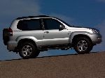 foto 13 Auto Toyota Land Cruiser Prado Fuera de los caminos (SUV) (J150 [el cambio del estilo] 2013 2017)