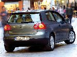 fotografie 104 Auto Volkswagen Golf hatchback 5-dveřový (4 generace 1997 2006)