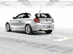 fénykép 31 Autó BMW 1 serie Hatchback 5-ajtós (E81/E82/E87/E88 [Áttervezés] 2007 2012)