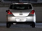 fotoğraf 5 Oto Nissan Versa Hatchback (1 nesil [restyling] 2009 2012)