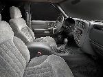 صورة فوتوغرافية 3 سيارة Chevrolet Blazer خارج المسار 5 باب (4 جيل [تصفيف] 1997 2005)