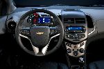 fénykép 8 Autó Chevrolet Sonic ZA-spec hatchback 5-ajtós (1 generáció 2011 2016)
