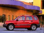 kuva 10 Auto Chevrolet Tracker Maastoauto (2 sukupolvi 1998 2004)