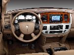 fotografie 27 Auto Dodge Ram 1500 Quad Cab pickup (4 generație 2009 2017)