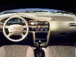 صورة فوتوغرافية 3 سيارة Ford Escort هاتشباك 3 باب (4 جيل 1986 1995)