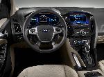 fénykép 23 Autó Ford Focus Hatchback 5-ajtós (3 generáció 2011 2017)