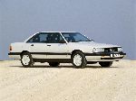 fénykép 4 Autó Audi 200 Szedán (44/44Q 1983 1991)