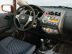 foto 12 Car Honda Jazz Si hatchback 5-deur (2 generatie [restylen] 2011 2015)
