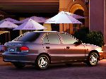 фотографија 26 Ауто Hyundai Accent Хечбек 3-врата (X3 1994 1997)