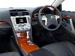 kuva 5 Auto Toyota Aurion Sedan (XV40 [uudelleenmuotoilu] 2009 2012)
