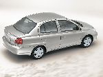 fotosurat Avtomobil Toyota Platz Sedan (1 avlod 2000 2002)