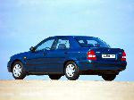фотографија 3 Ауто Mazda 323 Седан (BJ [редизаjн] 2000 2003)