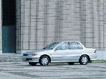 fotografie 30 Auto Mitsubishi Lancer Berlină (Sedan) 4-uși (VII 1991 2000)