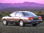 լուսանկար 17 Ավտոմեքենա Nissan Maxima սեդան (A32 1995 2000)