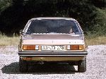 写真 4 車 Opel Ascona セダン 2-扉 (B 1975 1981)