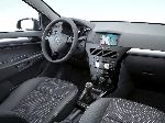 світлина 52 Авто Opel Astra GTC хетчбэк 3-дв. (H 2004 2011)