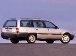 снимка 10 Кола Opel Omega Комби (A 1986 1990)