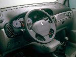 photo 39 l'auto Renault Scenic Minivan 5-wd (1 génération [remodelage] 1999 2003)