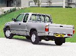 kuva 13 Auto Toyota Hilux Avolava 4-ovinen (6 sukupolvi 1997 2001)