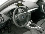 foto 26 Bil BMW 1 serie Hatchback 3-dörrars (E81/E82/E87/E88 [omformning] 2007 2012)