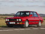 фотографија 83 Ауто BMW 5 serie Седан (E34 1988 1996)
