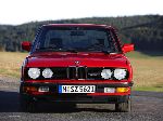 фотографија 84 Ауто BMW 5 serie Седан (E28 1981 1988)