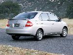 عکس 3 اتومبیل Toyota Prius سدان (1 نسل 1997 2003)