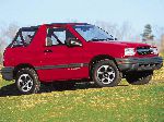 фотографија 13 Ауто Chevrolet Tracker Теренац (2 генерација 1998 2004)