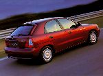 照片 5 汽车 Daewoo Nubira 掀背式 (J100 1997 1999)