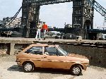 фотографија 87 Ауто Ford Fiesta Хечбек 3-врата (2 генерација 1983 1989)