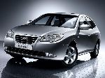 صورة فوتوغرافية 3 سيارة Hyundai Elantra سيدان