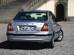 фотографија 19 Ауто Hyundai Elantra Седан (XD [редизаjн] 2003 2006)