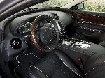 fotoğraf 9 Oto Jaguar XJ Sedan 4-kapılı. (X351 2009 2013)